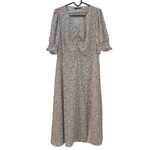 $15 Dazy XL (Maybe smaller) retro house dress style w/ shirring ditsy print